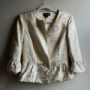 St. John Cocktail Jacket. Vanilla Gold. Size 4.